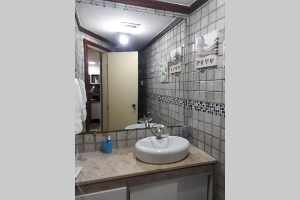 Cobertura Em Ondina *